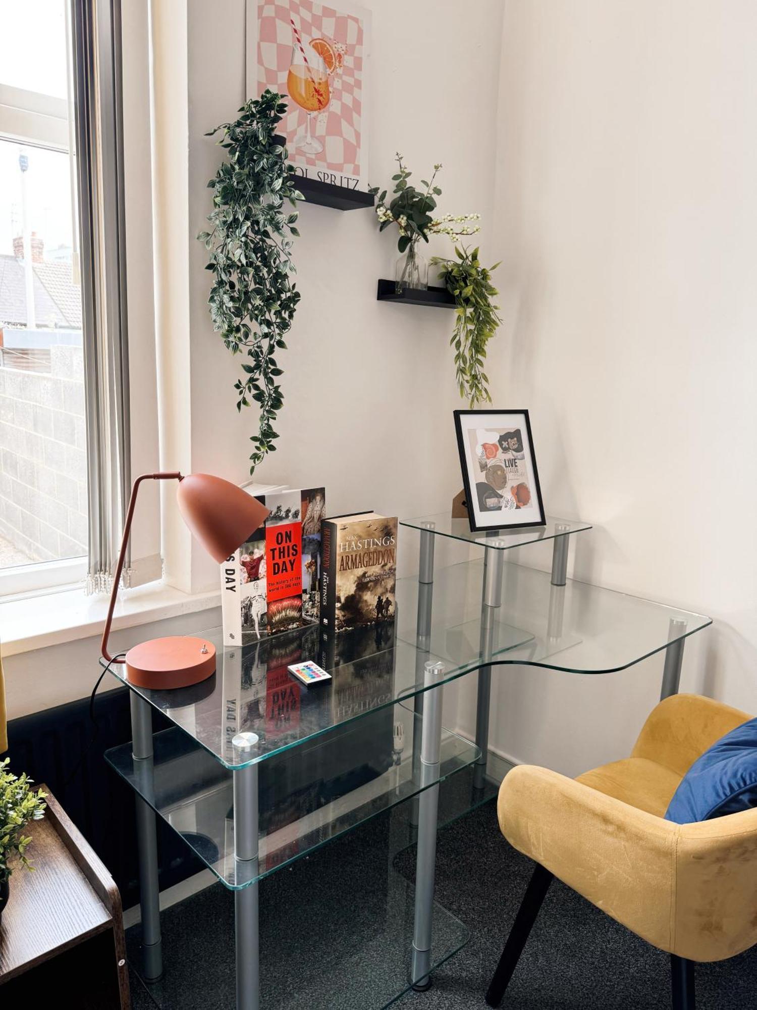 A&A Luxury Stay Rosedale St - Chic, Modern, City Centre, Neon Decor Sunderland  Exterior foto